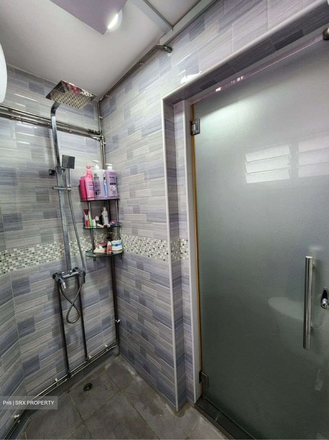 Blk 241 Jurong East Street 24 (Jurong East), HDB 3 Rooms #599816691